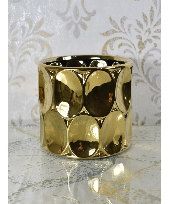 Macetero dorado elegante en Miajadas