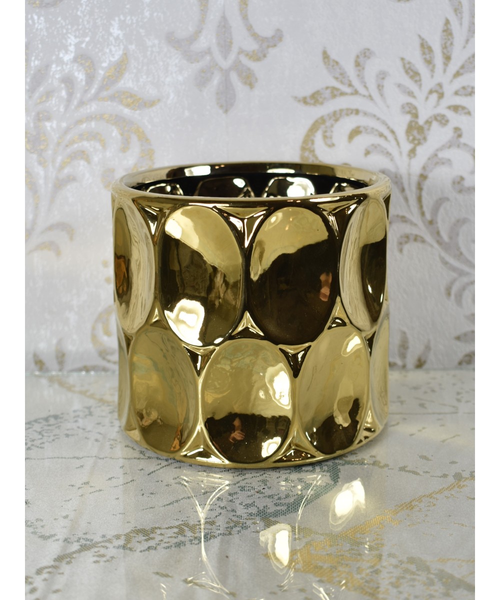 Macetero dorado elegante en Miajadas