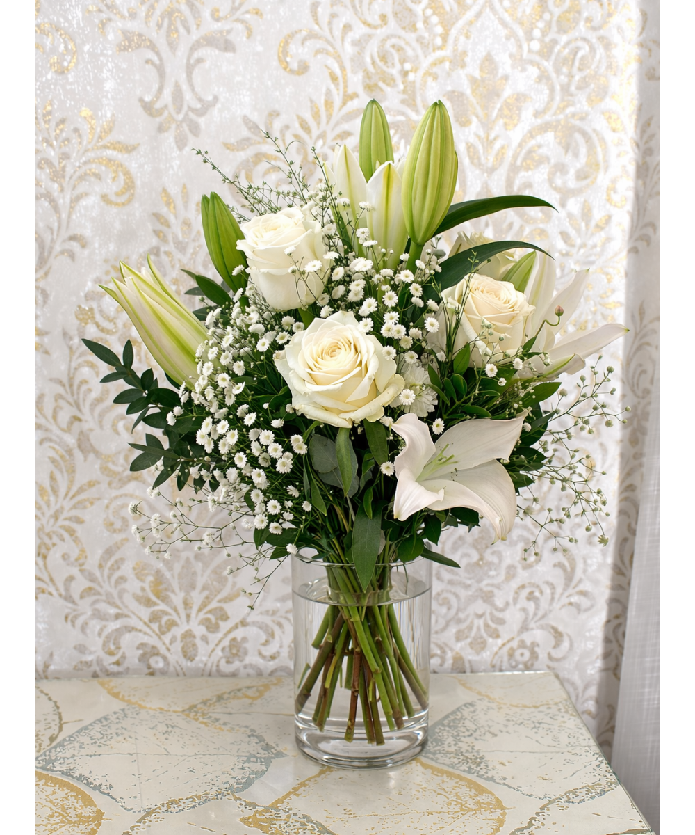 Ramo de Rosas y Lilium Blancos | Miajadas Cáceres