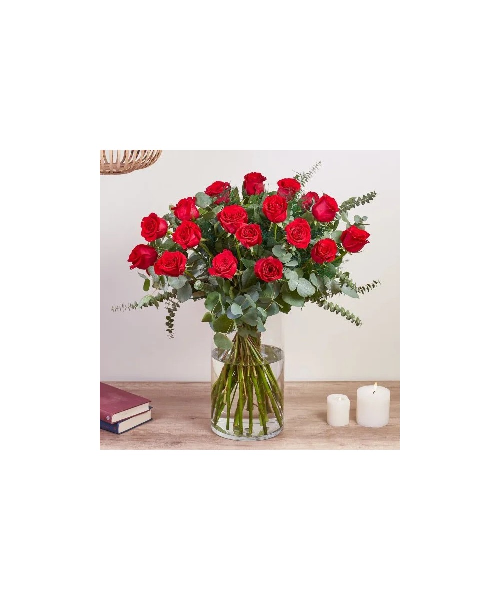 Ramo de 18 Rosas Naturales con Verdes | Miajadas Cáceres