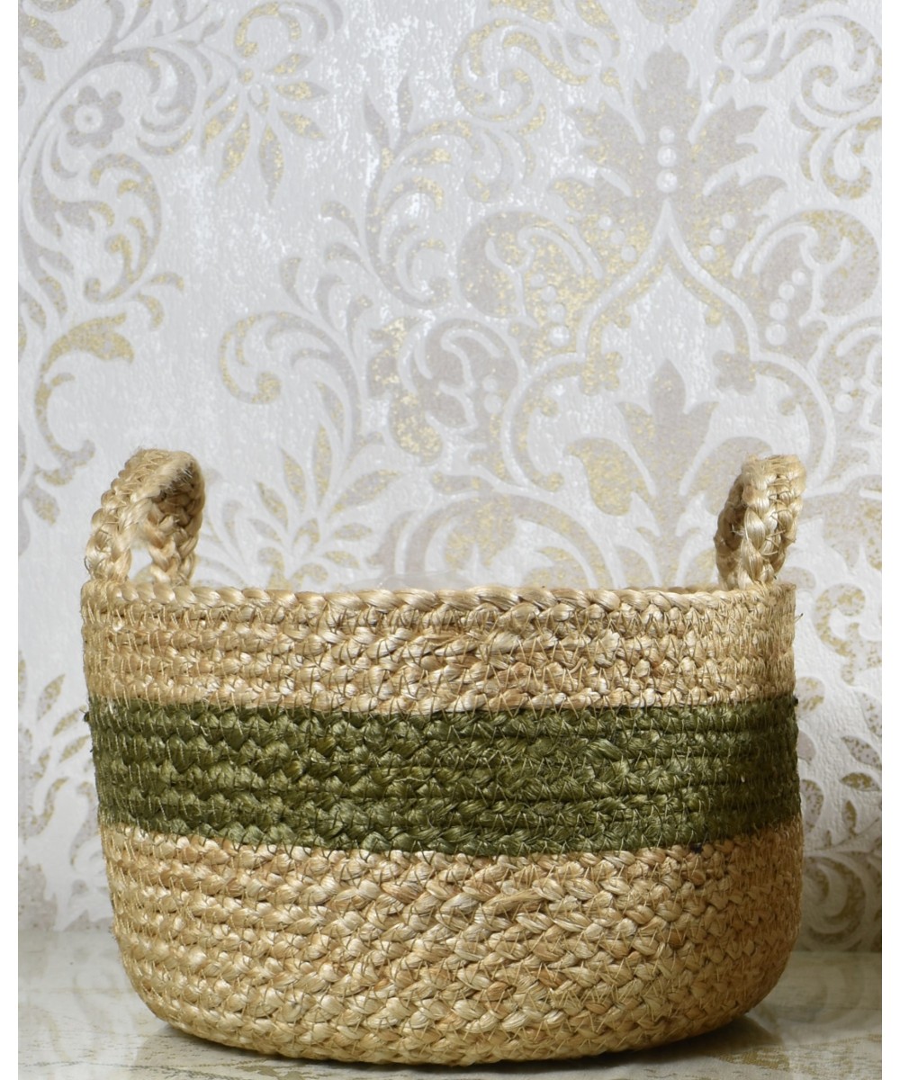 Cesta de fibra natural con franja verde | Cubremacetas decorativo